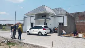 Perumahan di Timur Luwes Gentan, Siap huni & Pesan bangun . Bs KPR