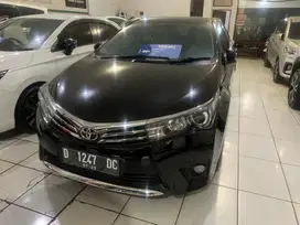 Toyota Altis V 1.8 AT 2014