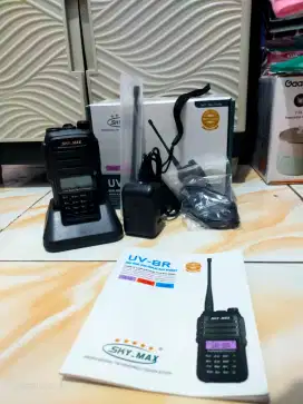 HANDY TALKIE SKY MAX UV 8 R