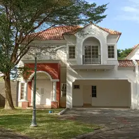 Dijual Rumah Makassar sekitar Jalan Metro Tanjung Bunga