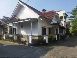 Rumah Dalam Perum Dan Siap Huni Lokasi Dalam Ringroad Dekat STPN