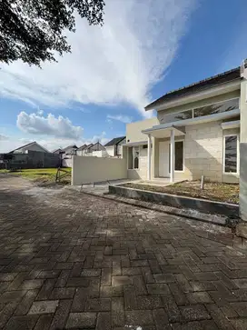 RUMAH DEKAT KAMPUS BINUS TERMURAH PAKIS