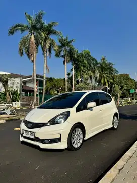 Honda Jazz RS 2014 Putih
