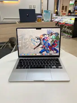 MacBook Air M2 16/512GB
