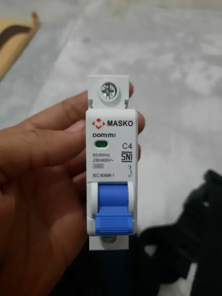 Di jual MCB MEREK MASKO 4C