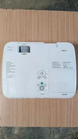 Proyektor NEC Sanyo Panasonic Eiki 11 unit