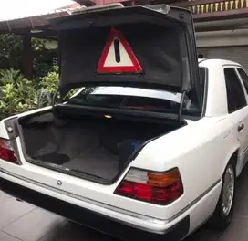 Mercedes-Benz 230 E 1991 Bensin