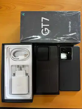 Realme GT 7 12/256 GB Resmi