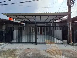 Rumah siap huni, renovasi, 1 lantai, lokasi di Perum Nusa Loka BSD
