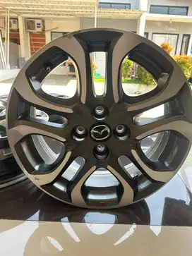 Velg mazda 2 SkyActive original