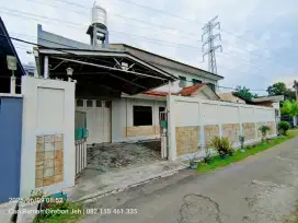 Rumah Besar 2 Lantai Belakang CSB Mall dan Sekolah BPK Penabur