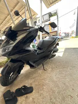 pcx 160cc 2021 hitam