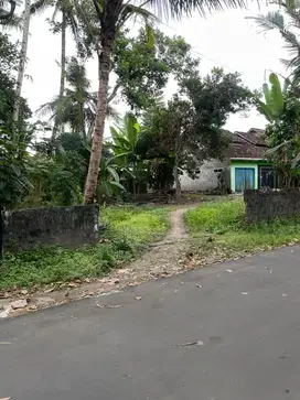 TANAH PEKARANGAN UTARA KAPANEWON SEYEGAN 152M2 1,6JT/M NEGO.JK13434