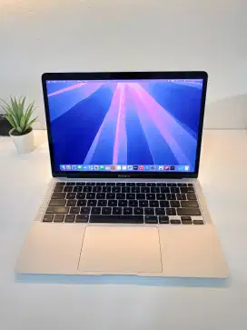 MACBOOK AIR 2020 CHIP M1 13 INCH RAM 8 SSD 256 MULUS