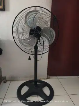 Kipas Angin Advance
