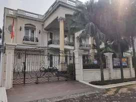 Di jual cepat rumah di  Taman Kebon Jeruk, Intercon, Meruya, Srengseng