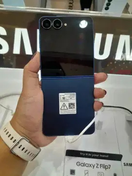 Promo cicilan bunga mulai 0% untuk samsung zflip 7