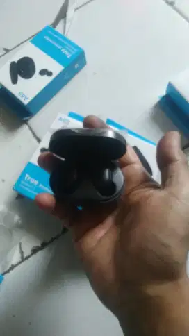 Headset wireless
