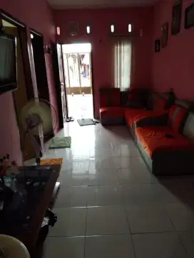 Di sewakan rumah di perum Sultan residence