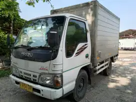 ISUZU ELF NKR55 2017 BOX ENGKEL 4 RODA ALUMINIUM ORIGINAL SIAP KERJA