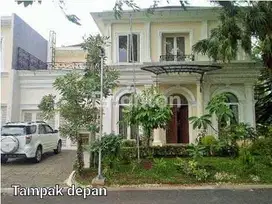 RUMAH MODERN CLASSIC 2LT MEWAH DG POOL DI JL.RAYA SERPONG TANGSEL
