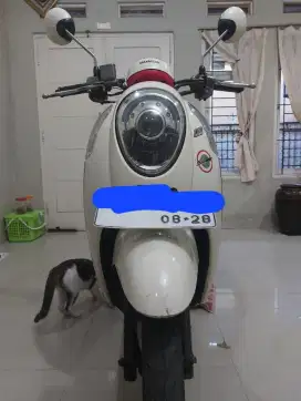 HONDA SCOOPY 2013