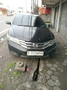 Cuci lampu mobil