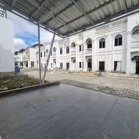 DIJUAL VILLA JALAN BANGAU KOMPLEK RAZTAN PALACE SEI SIKAMBING B