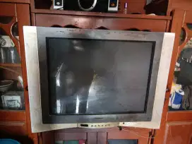 TV 32inch merk visicom 500rb nego