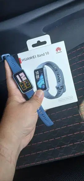 Huawei Band 10.