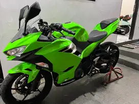 Kawasaki Ninja 2019 FI ( non ABS )