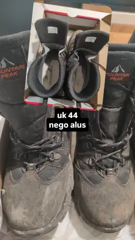 sepatu outdor sepatu gunung sepatu daki