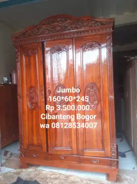 Jumbo lemari jati ukir 3 pintu bekas dah melamin