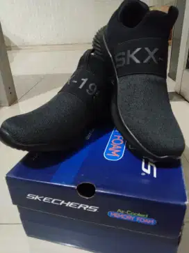 Sepatu Skechers Bounder Bearko Slip on Black