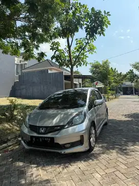 DIJUAL CEPAT JAZZ RS 2014 MMC