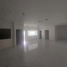 Ruko 2 Lantai Bagus siap pakai strategis pusat kota di Jend. Sudirman
