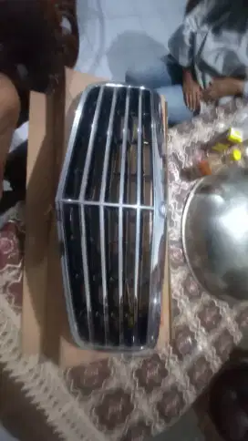 grill mercedes baru