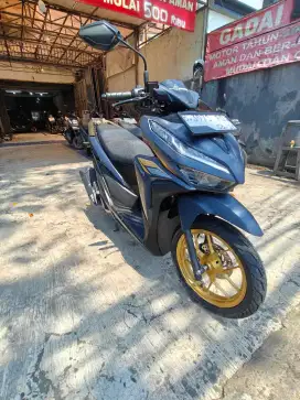 Vario 125 cbs iss 2025 km 1800 dp 2jt pox oda
