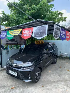 Dibutuhkan Sales Mobil Ex Taksi
