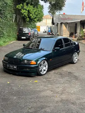 BMW E46 318 Tahun 1999 BOSTON GREEN READY TO USE