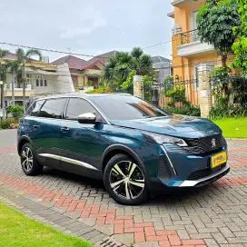 Peugeot 5008 Allure Plus 2022 Facelift