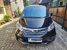 Honda Freed PSD E 2013