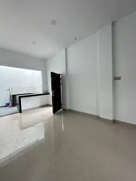 DIJUAL VILLA CANTIK SIAP HUNI KARYA SETUJU KOMPLEKS GRIYA MEDAN