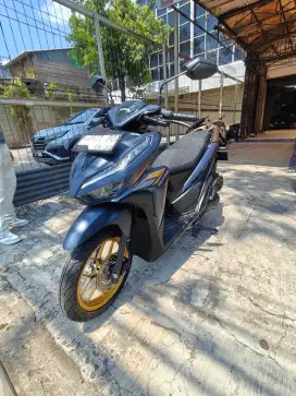 Vario 125 cbs iss 2025 km 1800 dp 2jt pox oda