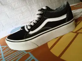 SEPATU VANS ORIGINAL