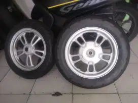 Velk dan ban Scoppy