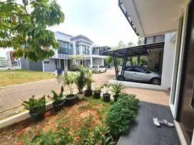 Rumah Lokasi Strategis Posisi Hook Di Kebayoran  4684
