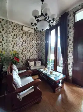Rumah Hook Siap Huni Lokasi Kebayoran   4922