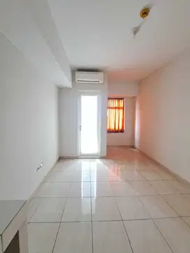 Dijual Apartemen Semi Furnished Springlake Summarecon Bekasi
