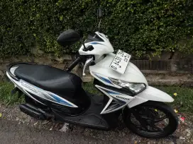 Vario Agnes 2015 istimewa KM Low